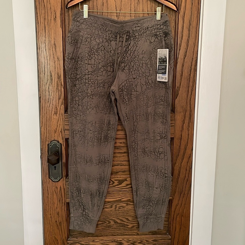 lululemon athletica Brown Cracked-Print Jogger Track Pants